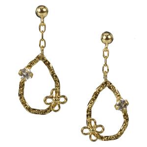 【美品】Hirotaka ヒロタカBOWダイヤモンドピアス　K10 Hirotaka ヒロタカ Bowダイヤモンドピアス BOW ダイヤモンド ピアス