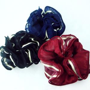 フォクシーデイジーリン　ベルベット　ヘアシュシュ2個セット シュシュ ラインストーン付ベロア風シュシュ ベルベット ベージュ