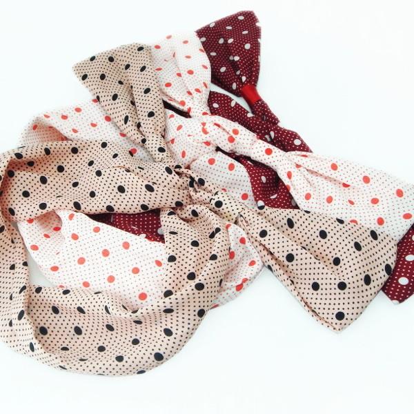 カチューシャ 大小のドット柄がキュートなワイヤー入りリボンカチューシャ 水玉模様