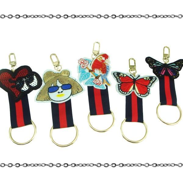 キーホルダー キュートなアップリケ付きキーホルダー バッグチャーム アクセサリー