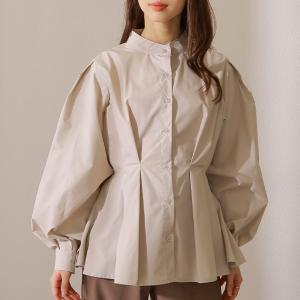 ソリッドカラー メニー タック コンパクト フレア ブラウス 女性 レディース トップス プルオーバー 春 夏 秋 単色 無地 ペプラム き