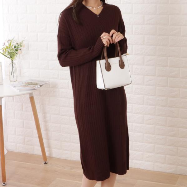 Vネックリブニットミディワンピース 女性 レディース 春 秋 冬 エレガント 落ち感 デコルテ ミデ...