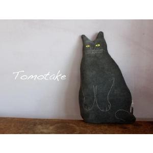 tomotake トモタケ 動物クッション 月の輪ぐま インテリア
