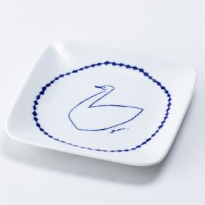 プレート スワン アクシス プレート AXCIS はくちょう 白鳥 コラボ ホワイト ブルー 日本製 美濃焼 ケーキ皿 中皿 デザート皿 食器 かわいい  おしゃれ｜merci-p