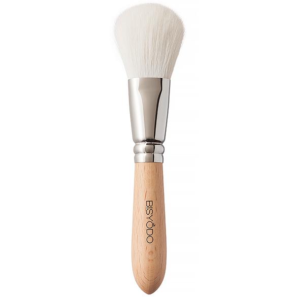 ウエダ美粧堂futurシリーズ　チークブラシ丸平　メイクブラシ　丸平型の程良い大きさのチークブラシ