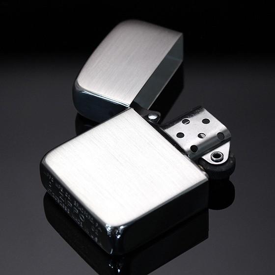 ZIPPO・銀めっき100ミクロンシリーズ　無地1941番プレーンモデル・サテーナタイプ