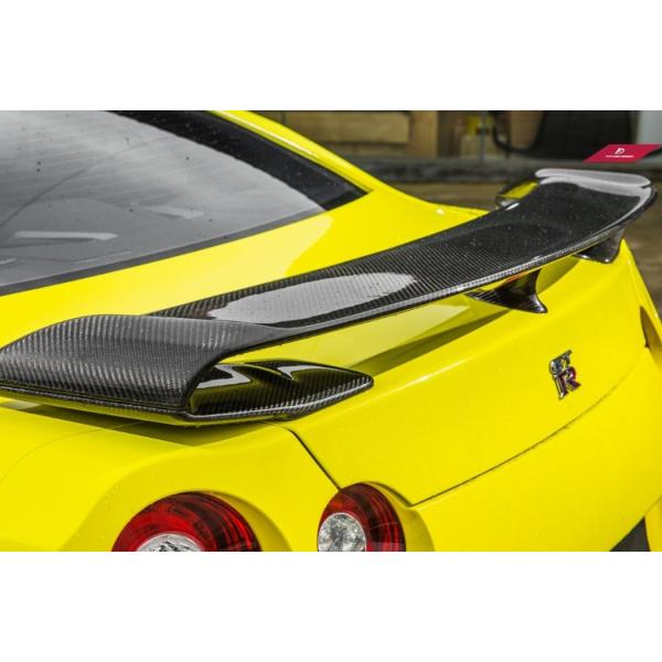 【FUTURE DESIGN 正規品】NISSAN 日産 GT-R R35 トランク用 リア ウィン...