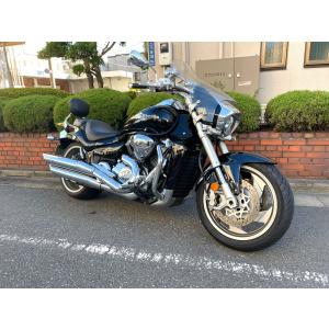 ブルバード1800 M109R（中古）スクリーン、バックレスト、キャリア、ETC、アルミ製スマホホルダー等カスタム多数