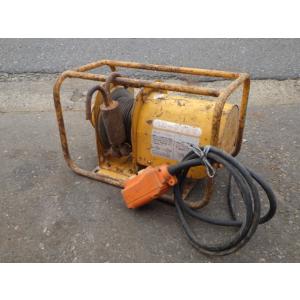 中古 トーヨーコーケン MA-500 定置型ウインチ 新でん