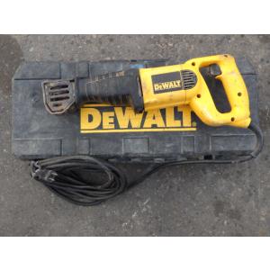 中古 デウォルト レシプロソー　セーバーソー DW304P 新でん