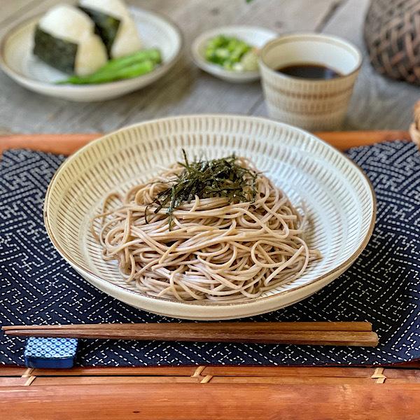 食器 和食器 おしゃれ 皿 カレー皿 錆トチリ6.8深皿 パスタ皿 モダン 美濃焼 大皿 深皿 美濃...