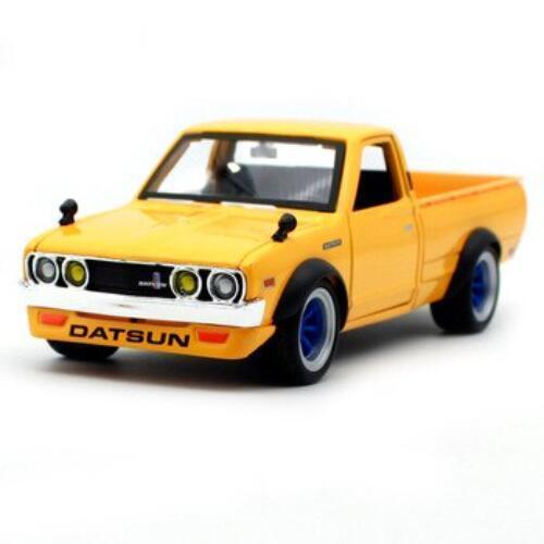 ミニカー Datsun 620 Pick-up 1973 Tokyo Mod Yellow 1/24...