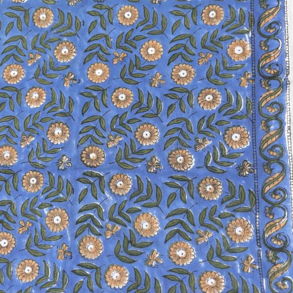 【50cm単位】ブルーオレンジラウンドフラワー　片耳ボーダー付き　インド　ハンドブロックプリント生地...