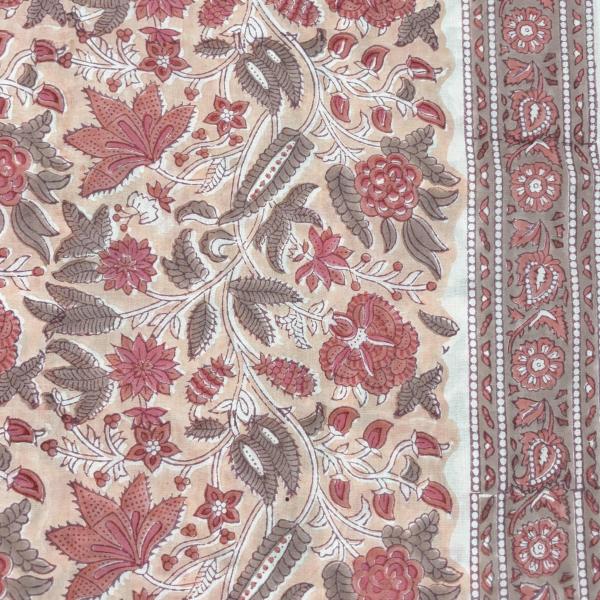 【50cm単位】ピーチベージュテラコッタフラワー　片耳ボーダー付き　インド　ハンドブロックプリント生...