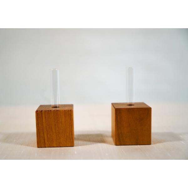 榊立て　CUBE　欅　蜜蝋塗装　一輪挿し　お神札立て　神仏具　国産　シンプル　お洒落　和モダン　キュ...