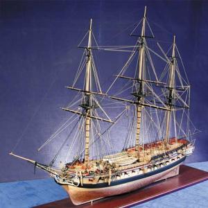 帆船模型キット サーモピレー : 木製模型キットのマイクロクラフト