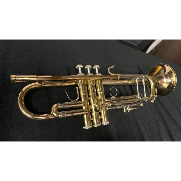 中古　B＆S　Bbトランペット　チャレンジャーII　3137