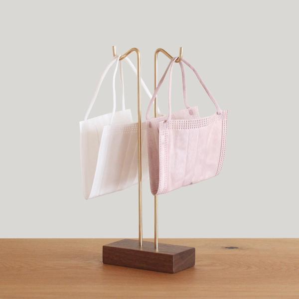 マスクスタンド ウォールナット 2枚掛け 真鍮 マスク掛け 小物掛け 玄関 収納 おしゃれ ギフト ...