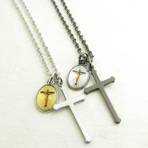 ネックレス ペンダント シャープなクロスと光るメダイのネックレス キリスト KN30004
