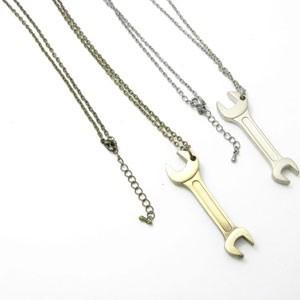 ネックレス レンチ 六角レンチ スパナ 工具 チェーン KN42027
