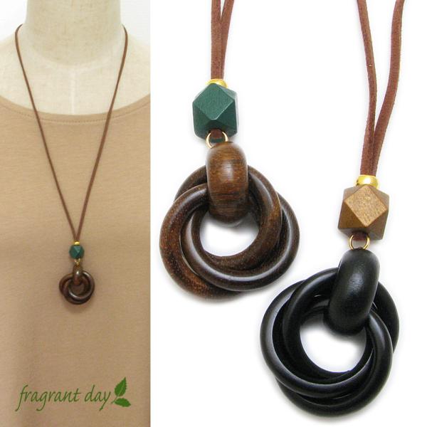 ネックレス レディース 4連 木製 天然素材 レザーネックレス ウッド ナチュラル ペンダント KN...