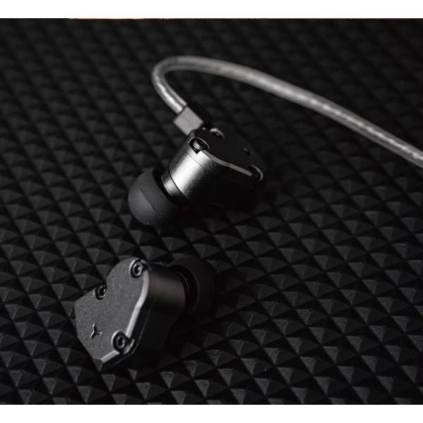 TinHiFi C2 液晶ポリマーダイアフラム搭載イヤホン Tin HiFi