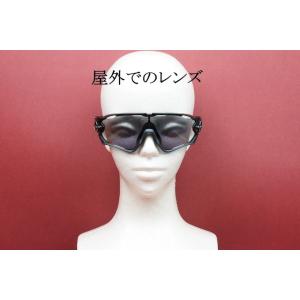 OAKLEY 調光 サングラス JAW BRE...の詳細画像5
