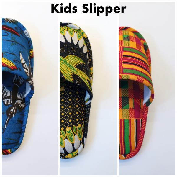 Heiwa Slipper・平和スリッパ　Kids Batik Slippers M (19cm〜2...