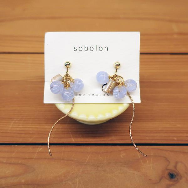 sobolon・そぼろん　ぶどうモチーフ 2wayイヤリング 1点物  /  ニッケルフリー 海洋プ...