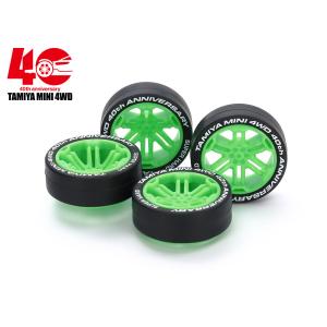 タミヤ 95640 ミニ四駆40周年記念スーパ−ハードローハイトタイヤ＆12本スポークホイール