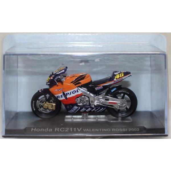 新品 1/24 HONDA RC211V #46 バレンティーノ・ロッシ 2002  2400010...