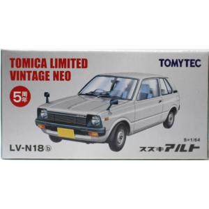 【新品】トミカリミテッドヴィンテージ TLV-N18b スズキアルト 銀 240001012449｜minicars