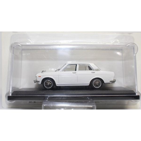 新品 1/43 アシェット 国産名車　ニッサン　コレクション 　ブルーバード　1600SSS（196...