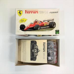 トミカ フェラーリBB512吉田秀樹展開催記念 2台セット トミカ フェラーリBB512吉田秀樹展開催記念 2台セット - メルカリ