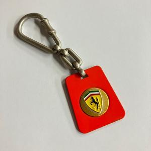 現品　Ferrari　アイアンプレートキーホルダー・オレンジ｜minimaruyama