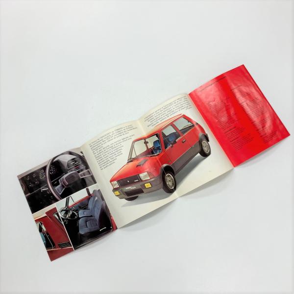 現品　Innocenti De Tomaso　カタログ