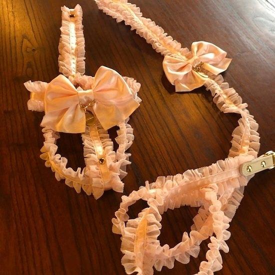 ハーネス＆リード 犬 おしゃれ かわいい 小型犬 中型犬 NEWフリルリボン ハーネス リード 日本...