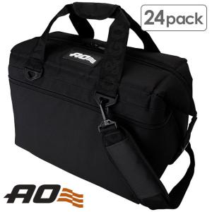 エーオークーラーズ AO Coolers 24パック キャンバス ソフトクーラー 23L AO24BK SS22 AOクーラーズ 驚異の保冷力 アウトドア キャンプ レジャー ブラック 黒｜mischief