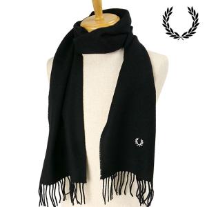 【タグ付き新品・未使用】FRED PERRYマフラーと靴下セット タグ付き新品・未使用】FRED PERRYマフラーと靴下セット タグ