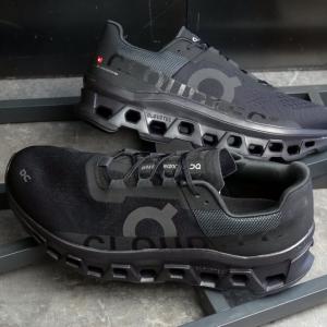 On クラウドモンスター ブラック スニーカー メンズ Cloudmonster 2 | ブラック | On 日本