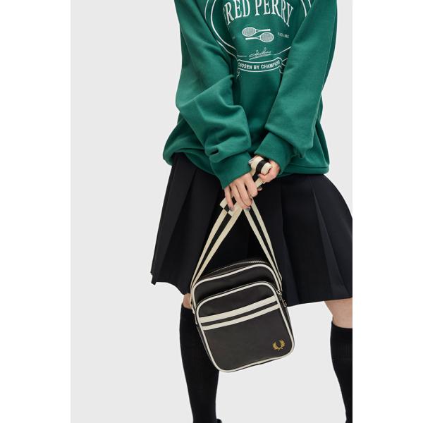 フレッドペリー FRED PERRY クラシックサイドバッグ L8258-D57 FW24 3L C...