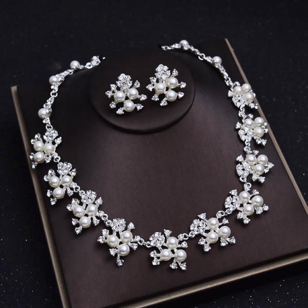 ウエディング ネックレス 2点セット イヤリング ピアス 花嫁 ウェディング 結婚式 発表会 演奏会...