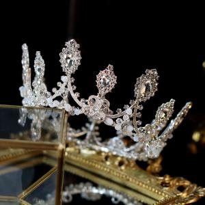 ウエディングヘッドドレス ティアラ クラウン 円形