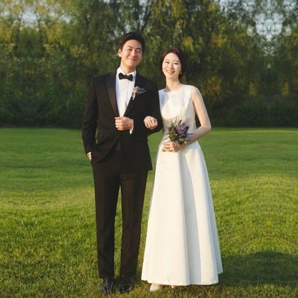 ウェディングドレス 二次会 花嫁 結婚式 Aライン マキシ丈 ウエディングドレス お呼ばれ 20代 ...