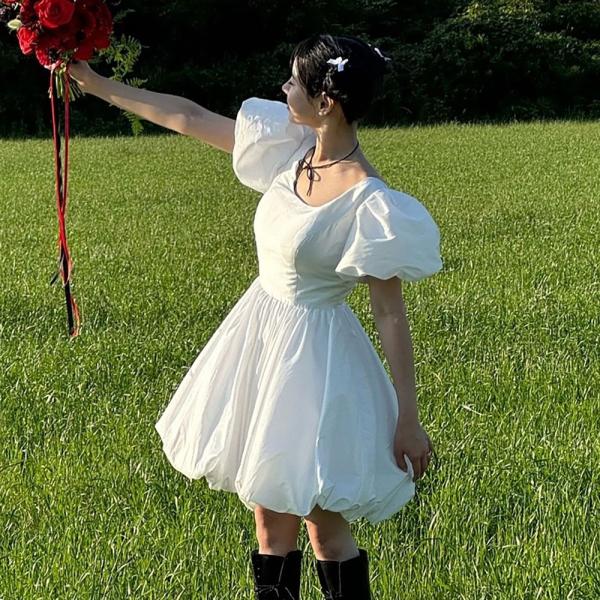 ウェディングドレス ミニ ショート丈 ミニドレス バルーン パフスリーブ 二次会 結婚式 前撮り 発...