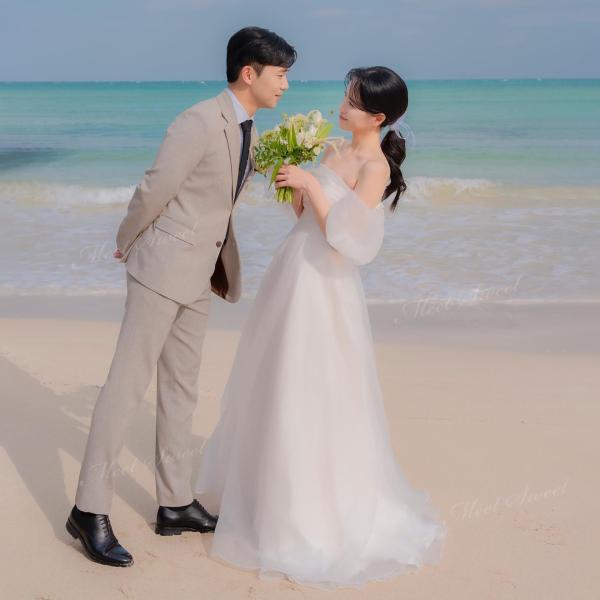 ウェディングドレス ふんわり オフショルダー パフスリーブ Aライン ロング 二次会 結婚式 披露宴...