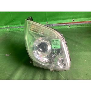 良品】ヴィッツ KSP130/NSP130 後期 純正テールライト 右 KOITO 52-304