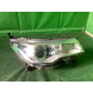 NOAH ノア DBA-ZRR70W 右ヘッドランプASSY コイト 28-223 81110-28E90
