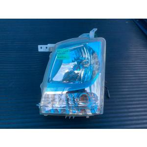 トヨタ 純正 アベンシス 《 ZRT272W 》 右ヘッドライト 81130-05362