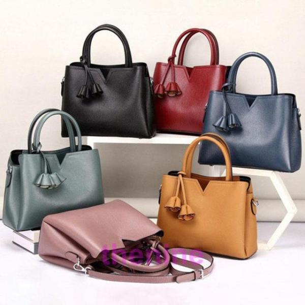 　新作 レディースバッグ 本革トートバッグ ショルダーバッグ　ハンドバッグ　バック　通勤通学 収納た...